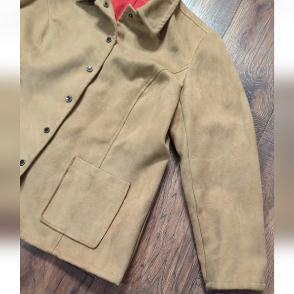 Evan-Picone Woman Camel Faux Suede Snap Down Jacket w/ Lining & Pockets Size 1X. - Picture 5 of 16